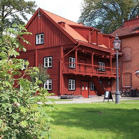 Garvaren Boendet Mitt I Gamla Stan I Eksjoe Kültér fotó