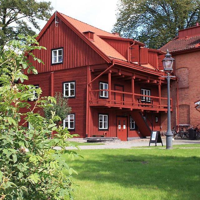 Garvaren Boendet Mitt I Gamla Stan I Eksjoe Kültér fotó