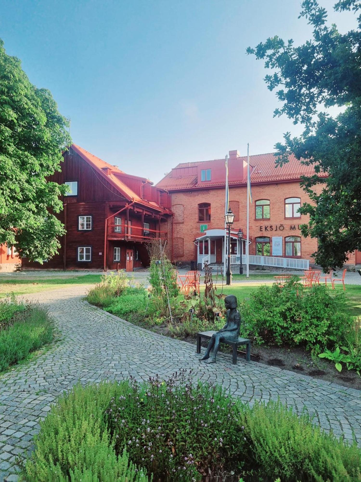 Garvaren Boendet Mitt I Gamla Stan I Eksjoe Kültér fotó